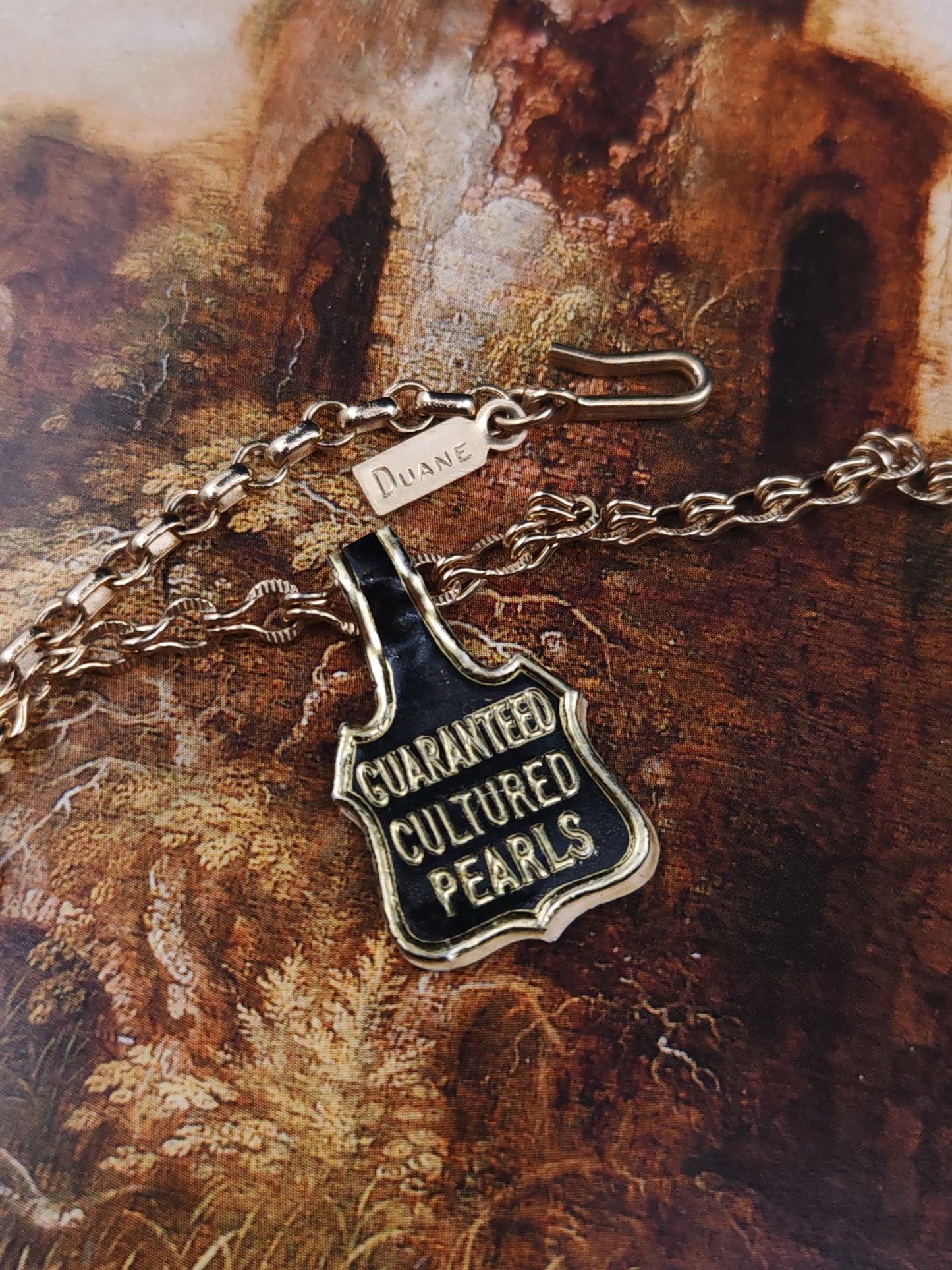 عقد "دوان"  الرومانسي – لؤلؤ طبيعي و تصميم ناعم